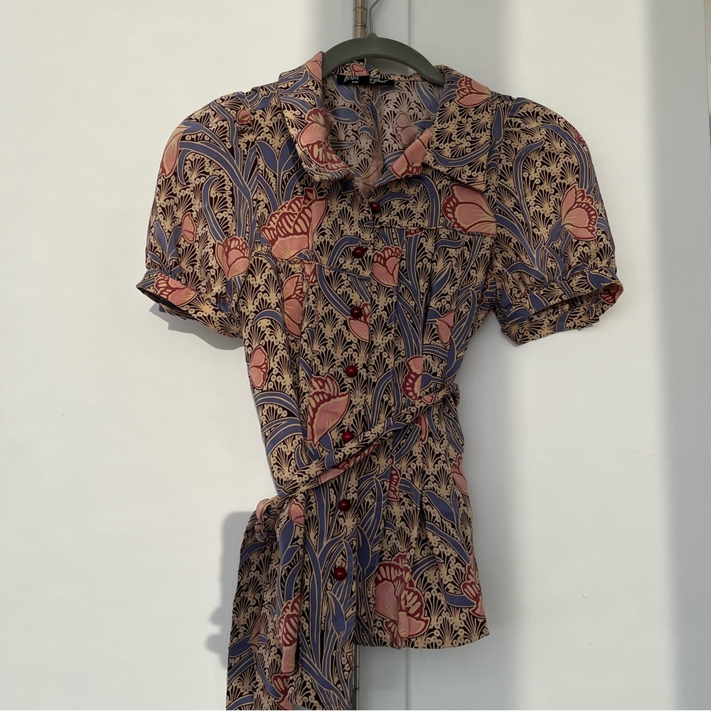 Betsey Johnson | Floral Blouse